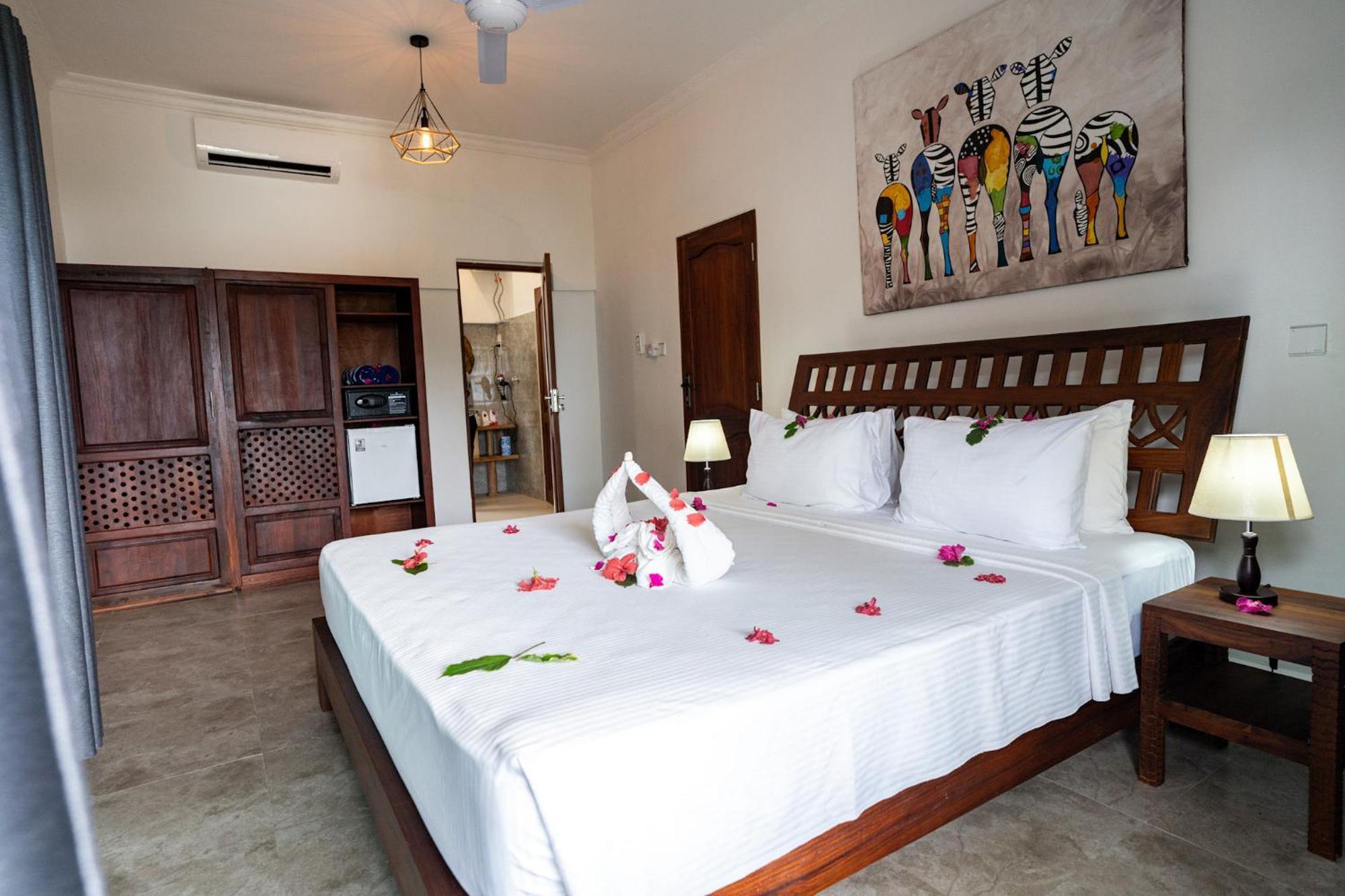 Manolo Beach Resort Uroa Ruang foto