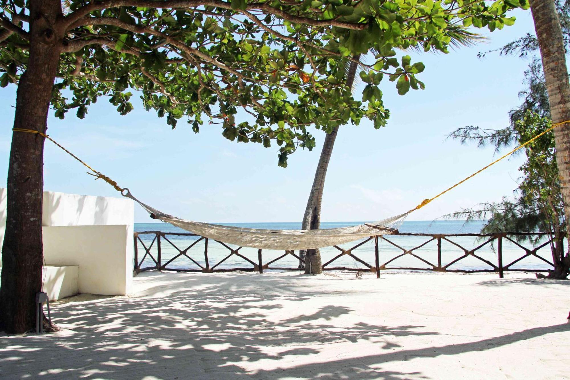 Manolo Beach Resort Uroa Bagian luar foto