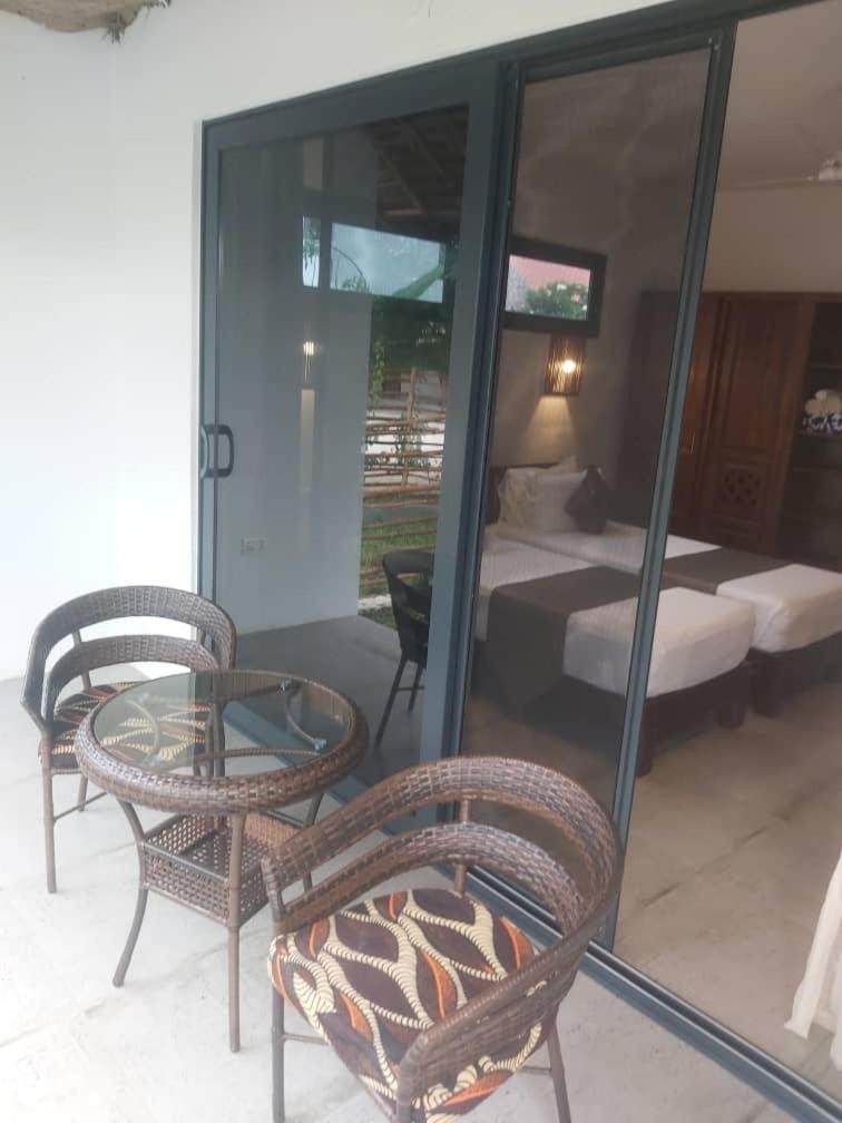 Manolo Beach Resort Uroa Ruang foto